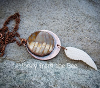 Boho style pendant in copper, brown and white