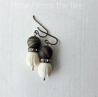 Floral earrings in brown and cream