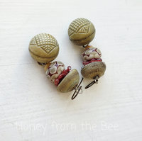 Vintage button earrings with rose and cream lampwork