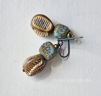 Beach earrings in tan and aqua