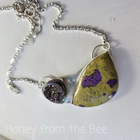 Gemstone necklace in chartreuse and purple
