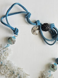 Beach necklace that's also a statement necklace.