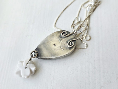 Back of sterling silver pendant