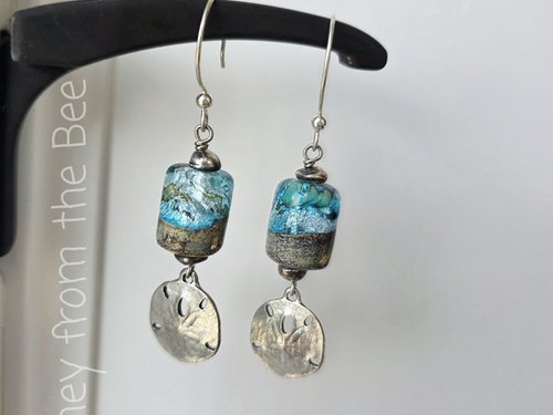 Summer earrings in blue and silver