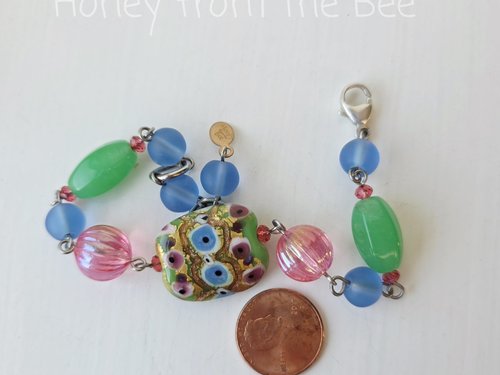 Garden bracelet in pink, blue and green