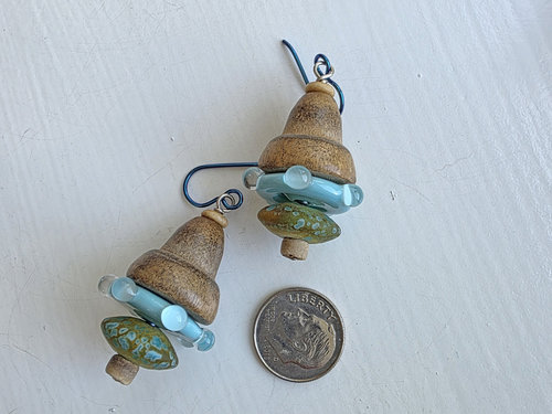Casual artisan earrings for sunny days