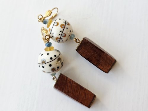 Lampwork earrings in white, brown and blue