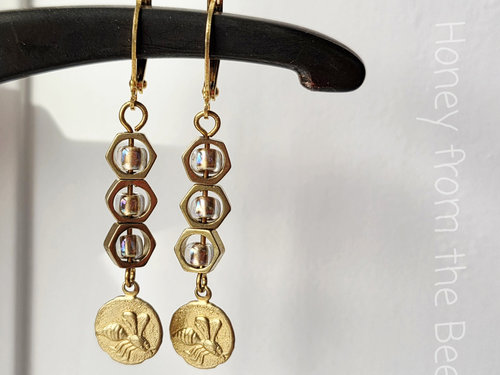 Brass earrings with honeybee theme